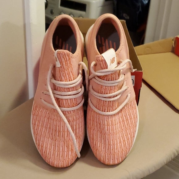 New Balance Shoes - brand new Ladies New Balance Running sneakers